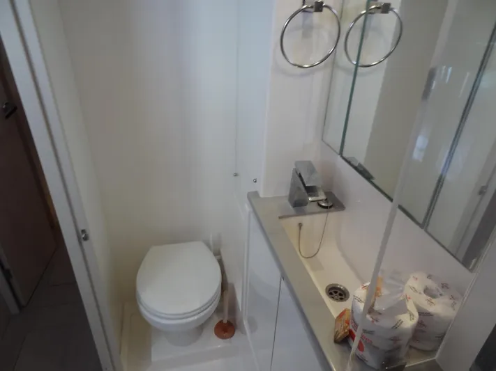 Maupiti Yacht Photos Pics 