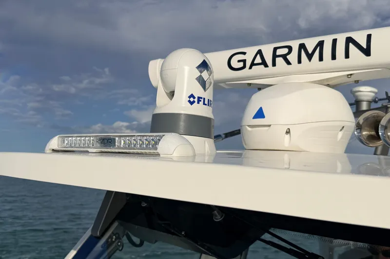 Vandy Yacht Photos Pics 2024 Solace 41 CS boat with Garmin and FLIR technology on deck.