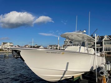 Valhalla Boatworks V-33