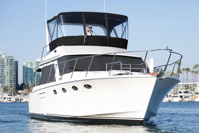 Island Time Yacht Photos Pics 