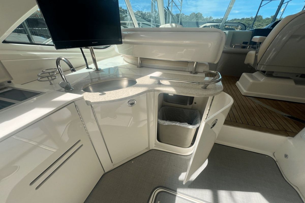 2011 Sea Ray 51 
