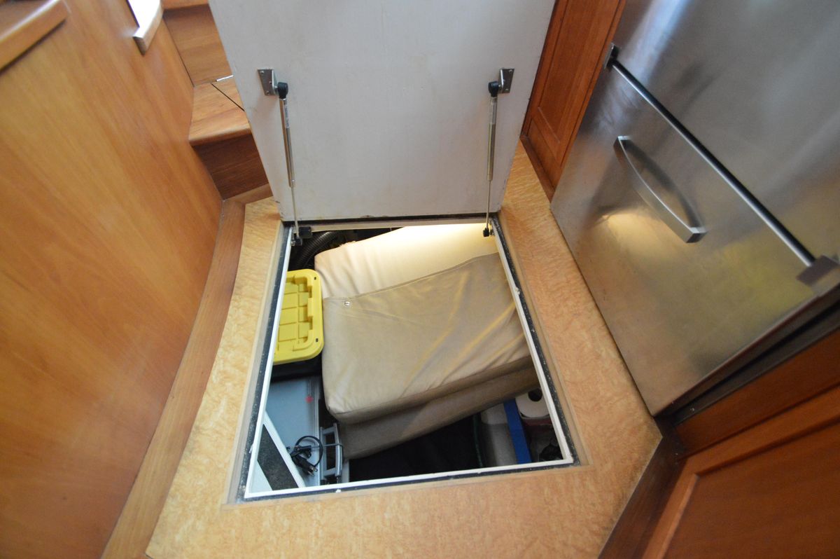 2013 Sabre 42 