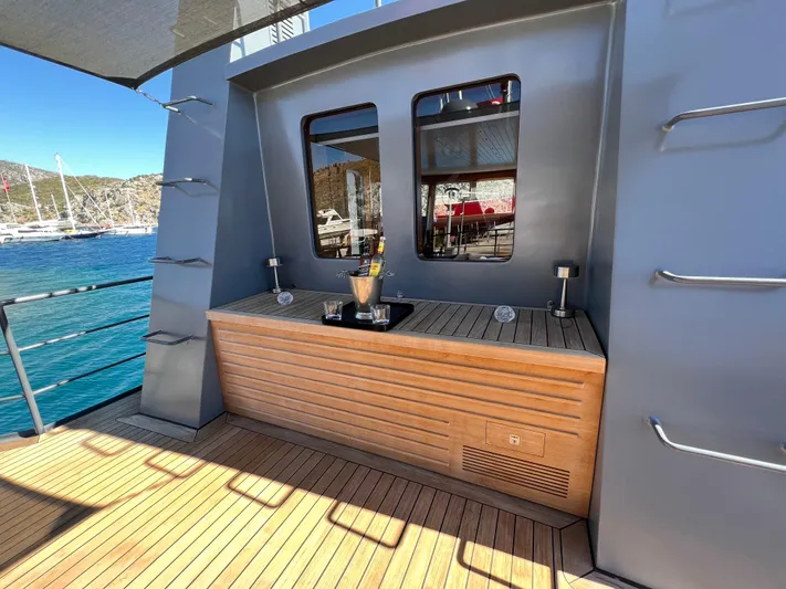 Cv70 Yacht Photos Pics Motor Yacht CV70