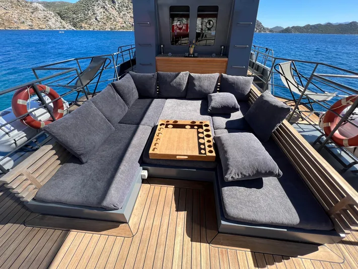 Cv70 Yacht Photos Pics Motor Yacht CV70