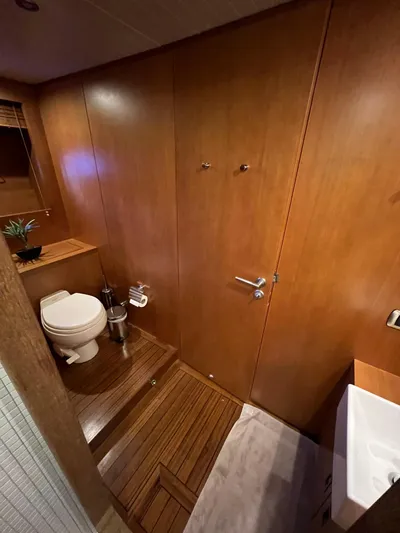 Cv70 Yacht Photos Pics Motor Yacht CV70