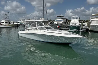 Contender 35 Side Console