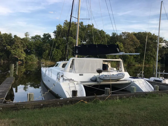 Seapaws Yacht Photos Pics 