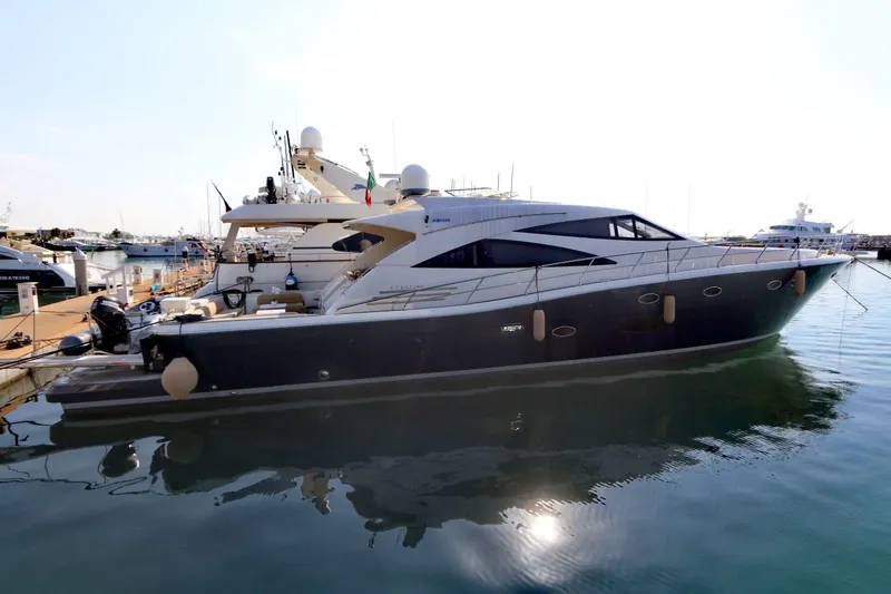  Yacht Photos Pics 
