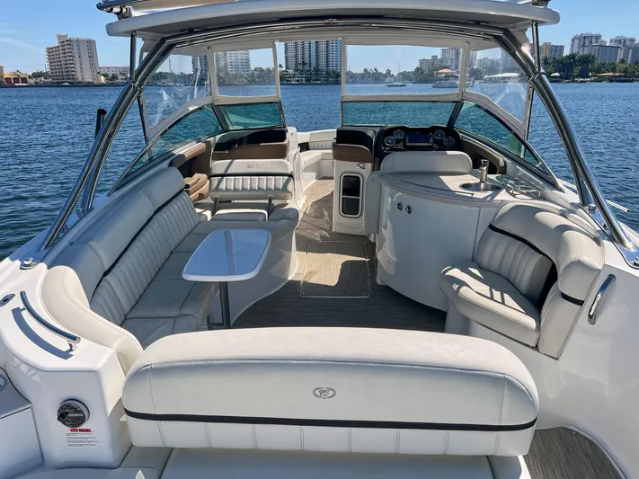 Lanochka Yacht Photos Pics 