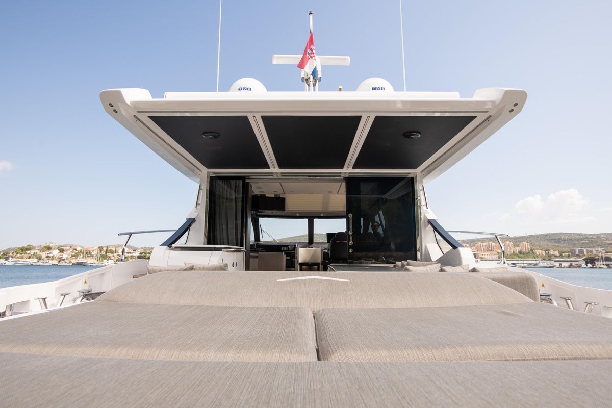 2020 Azimut 59 