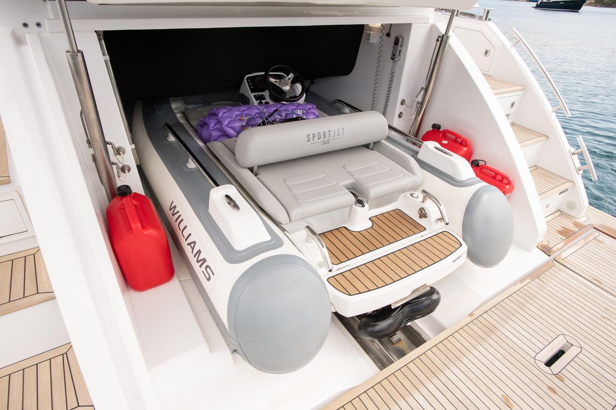 2020 Azimut 59 