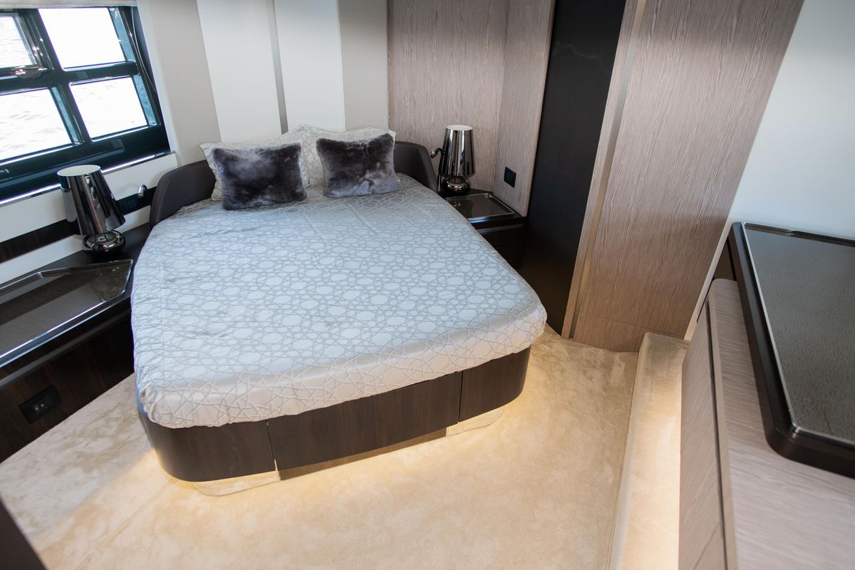 2020 Azimut 59 