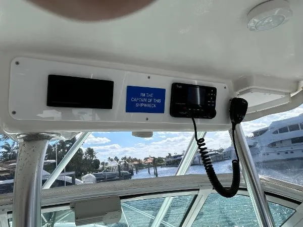 36-207 Ray Brokerage Yacht Photos Pics 