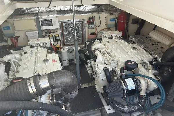 36-207 Ray Brokerage Yacht Photos Pics 