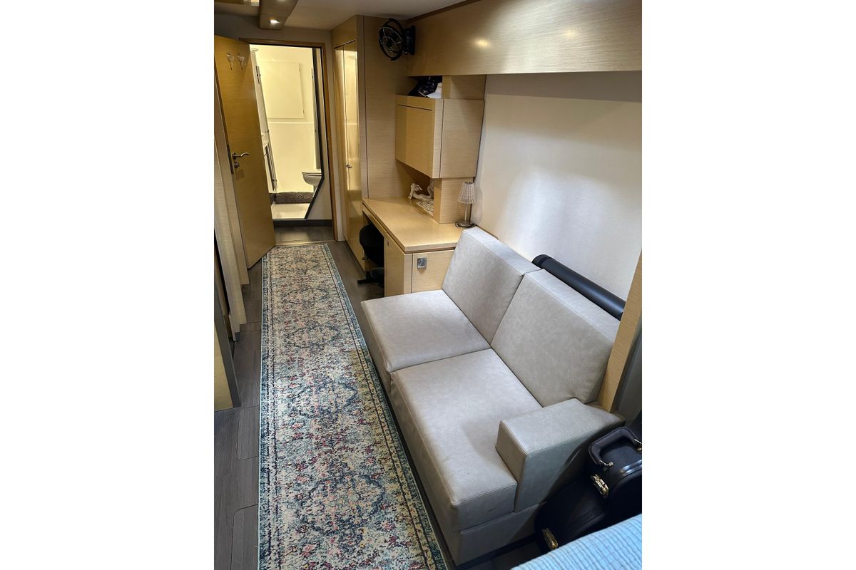 2014 Fountaine Pajot 43 