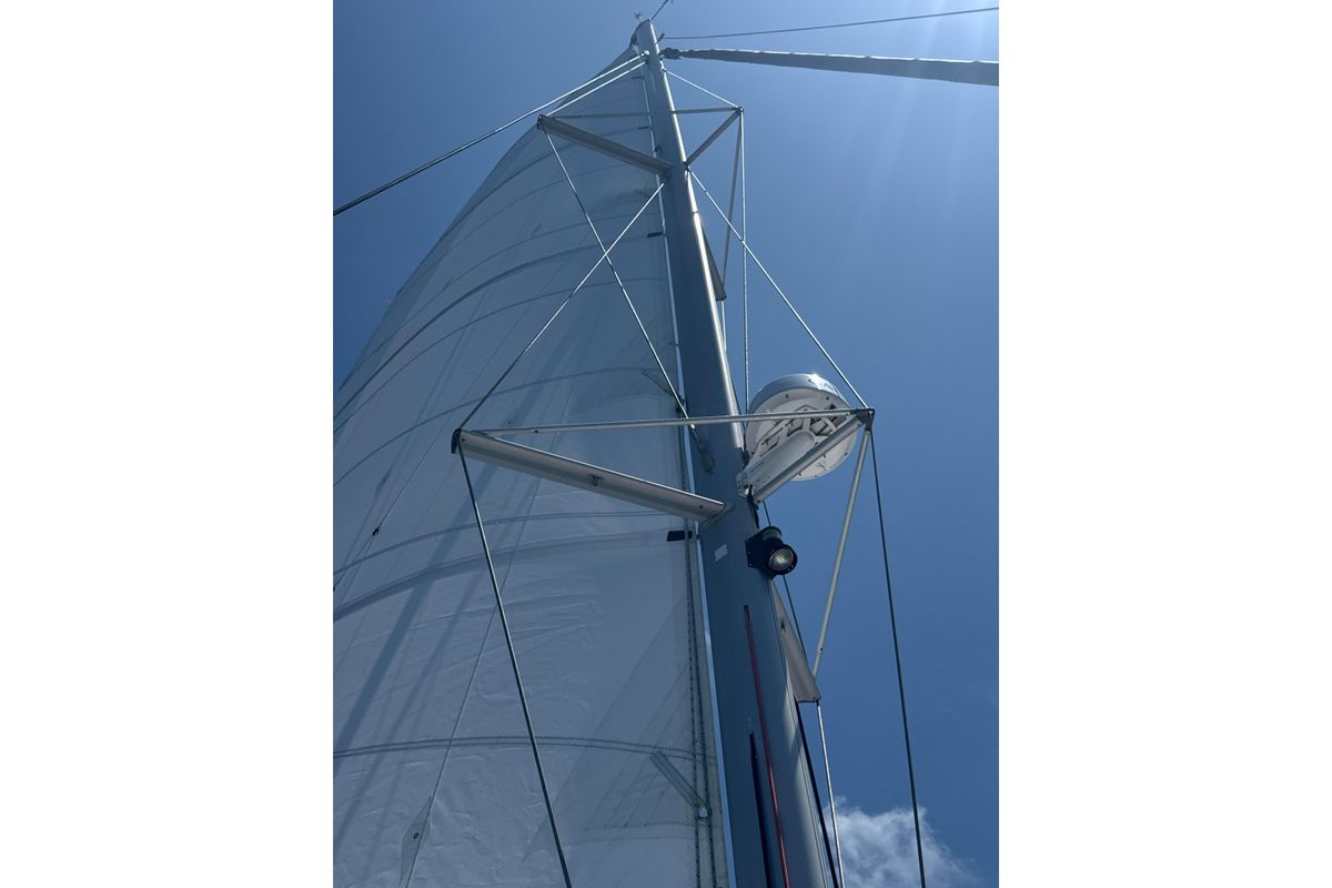 2014 Fountaine Pajot 43 