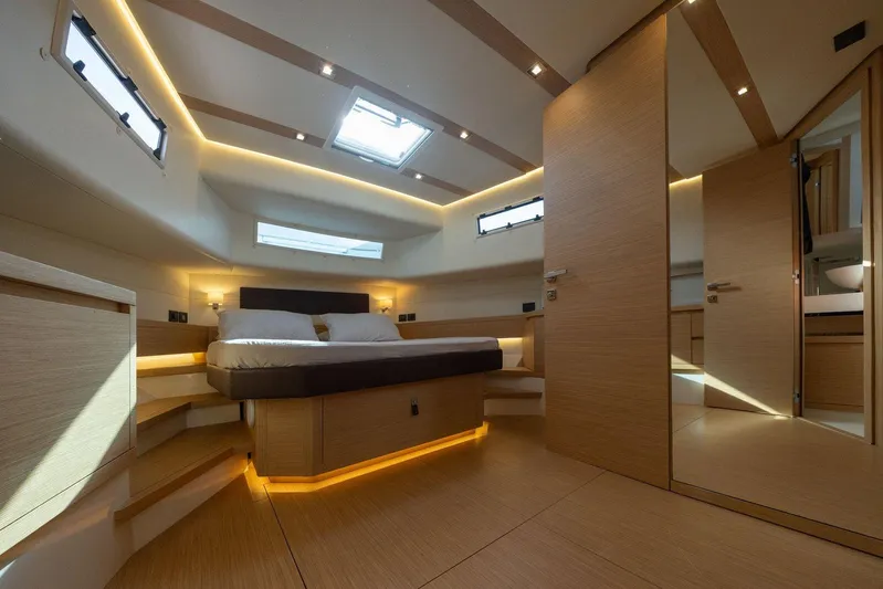 M/y Ida Yacht Photos Pics Luxurious interior of 2021 Pardo Yachts 50, featuring modern design and ambient lighting.