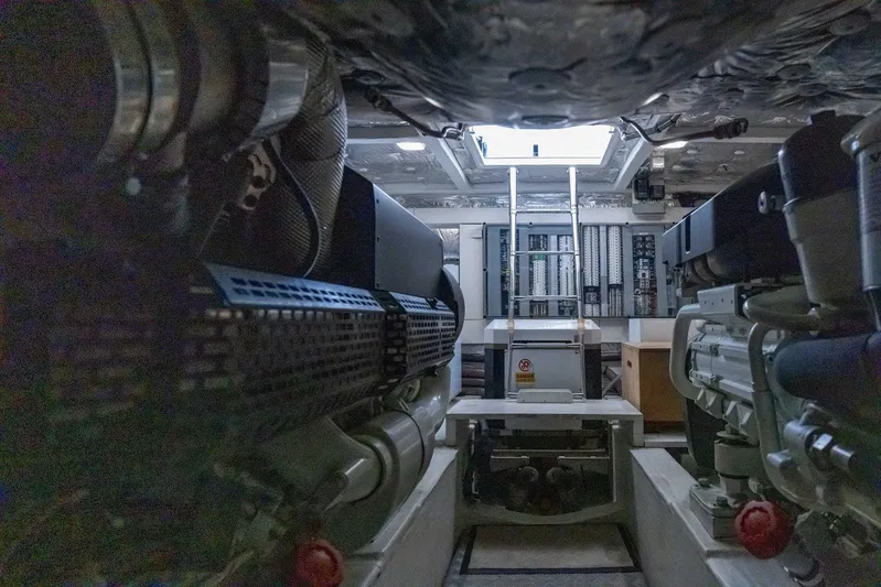 M/y Ida Yacht Photos Pics Engine room of 2021 Pardo Yachts 50, showcasing machinery and equipment.