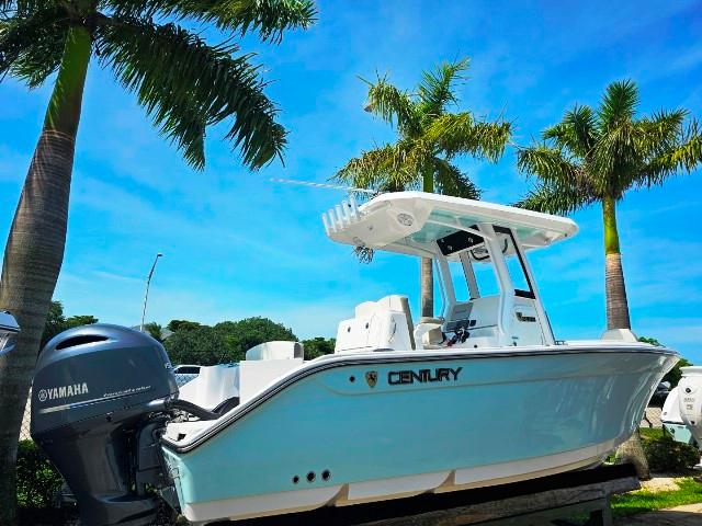 2023 Century 2400 Center Console Center Console for sale - YachtWorld