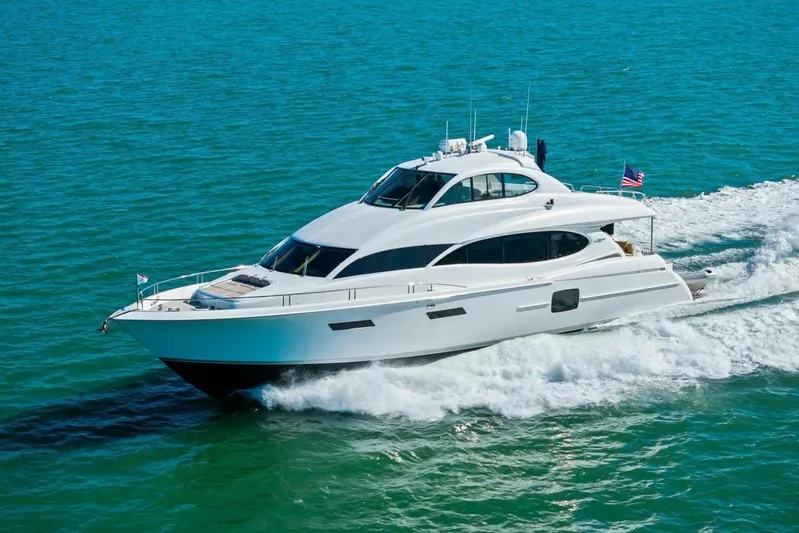 Summerwind Yacht Photos Pics Luxury 2005 Lazarra 80 yacht cruising on open sea.