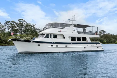 Outer Reef Yachts 70