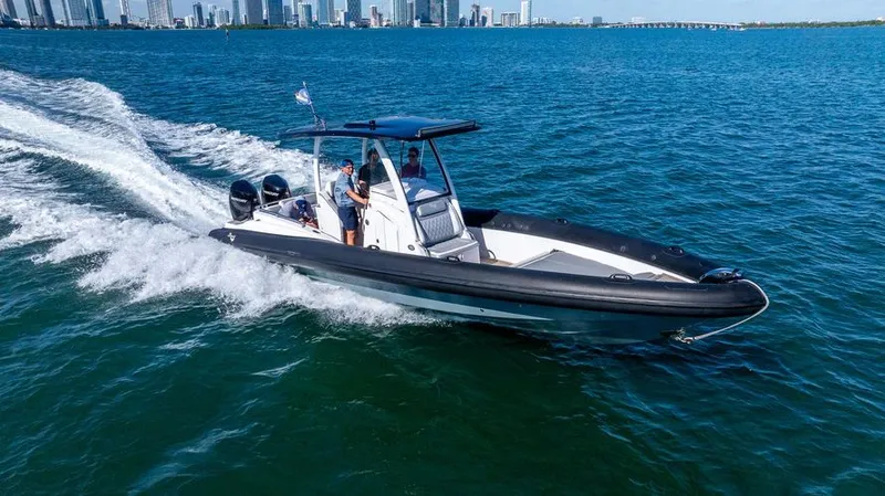 Dopamine III Yacht Photos Pics 2021 Airship 340 - Image 1