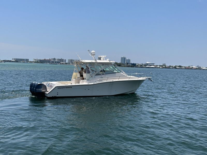 2008 Grady-White Express 360