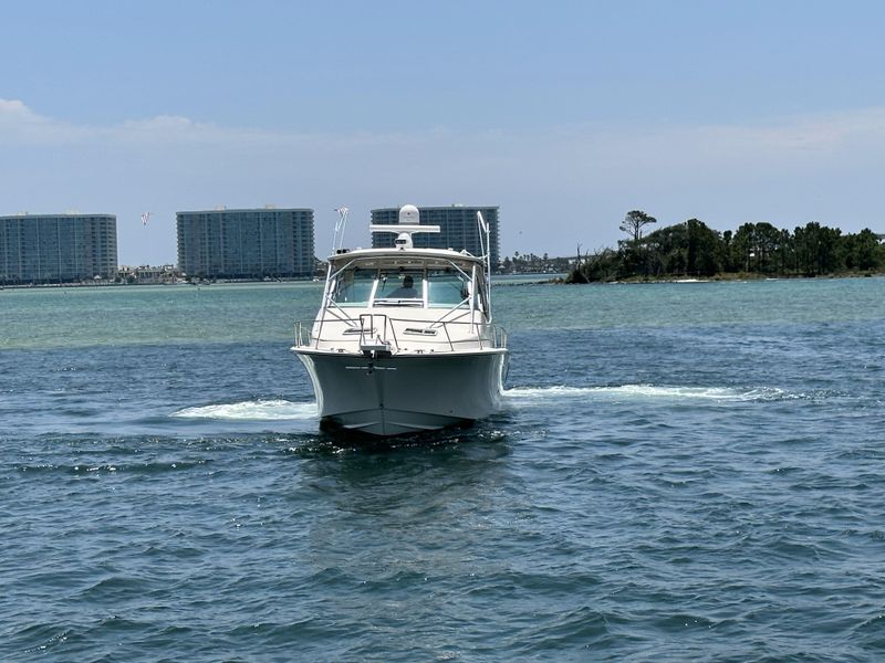 2008 Grady-White Express 360