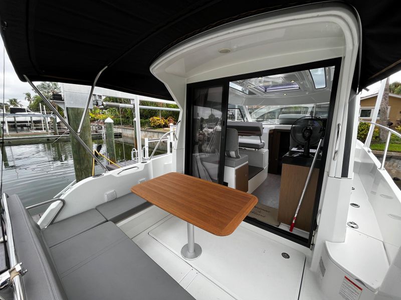 2020 Beneteau Antares 9 OB