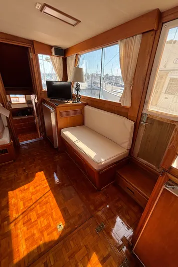 Compass Rose Yacht Photos Pics 