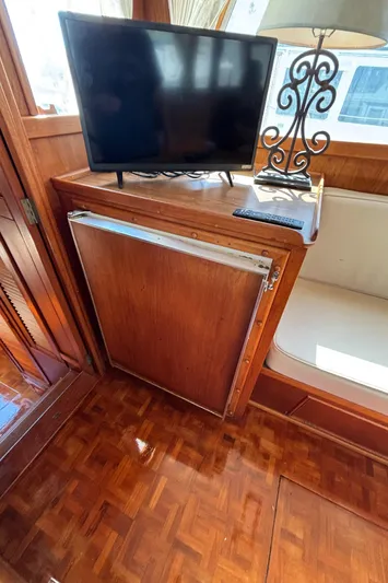 Compass Rose Yacht Photos Pics 