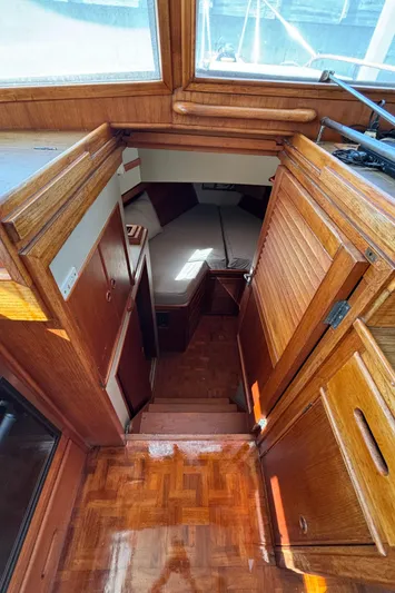 Compass Rose Yacht Photos Pics 