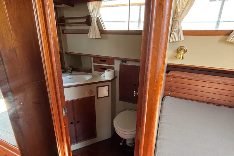 Compass Rose Yacht Photos Pics 