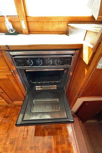 Compass Rose Yacht Photos Pics 