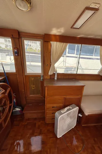 Compass Rose Yacht Photos Pics 