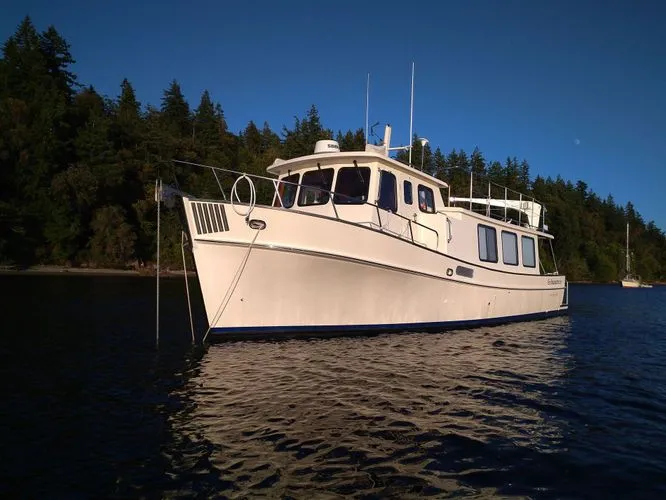 Endurance Yacht Photos Pics 2000 Pacific Trawler 40 - Image 2