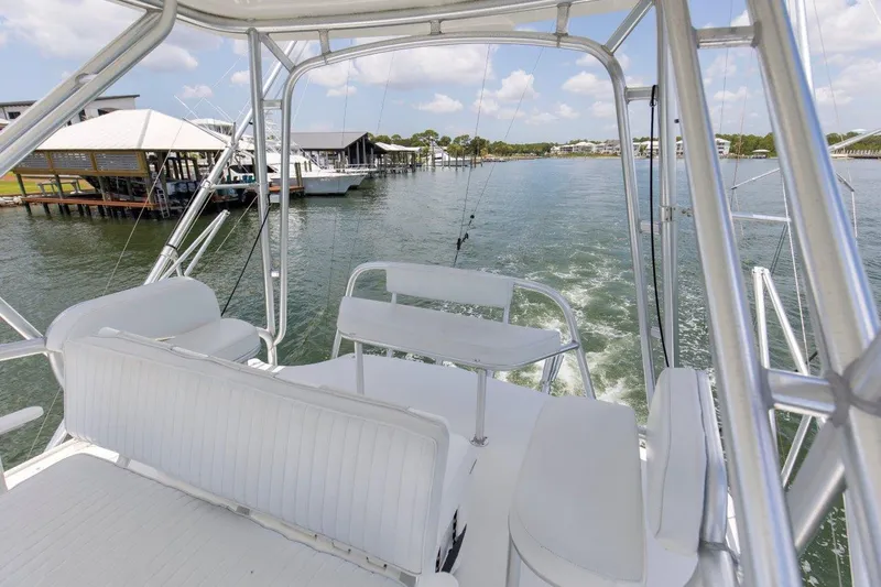 Tin Bender Yacht Photos Pics 2009 36 Albemarle 360 XF Tin Bender Tower Seating