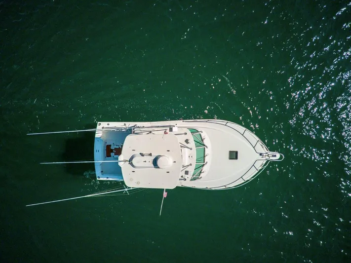 Tin Bender Yacht Photos Pics 2009 36 Albemarle 360 XF Tin Bender Exterior Profile