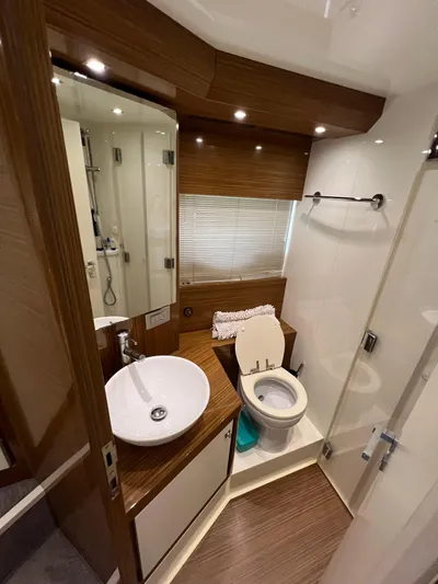 Por Ahora Yacht Photos Pics 