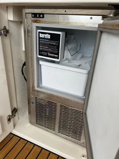 Por Ahora Yacht Photos Pics 