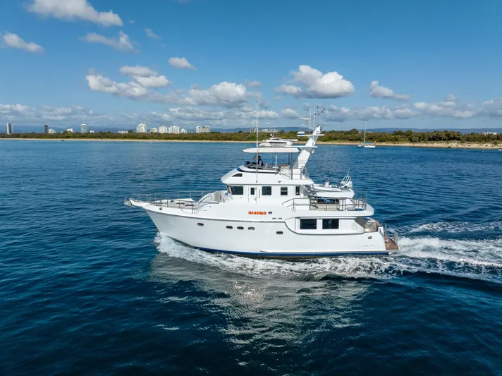 Mango Yacht Photos Pics 