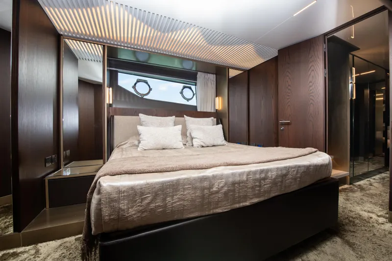 Virginia Yacht Photos Pics Port Guest