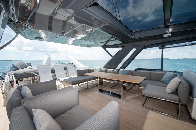 Virginia Yacht Photos Pics flybridge table and seating