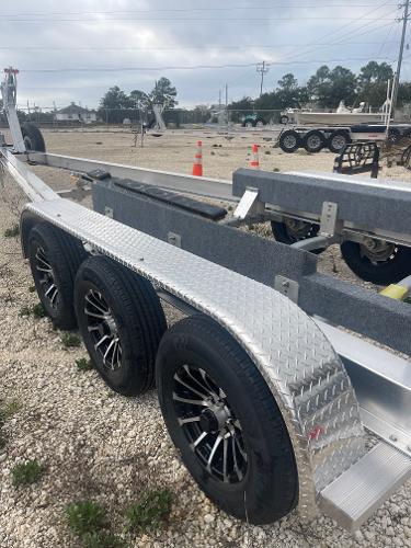 2024 Float-On 27 Ranger Tug 2024