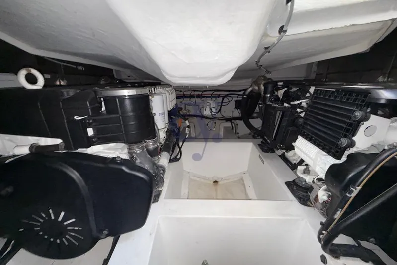 M Yacht Photos Pics Engine room of 2019 Azimut Atlantis 45 yacht, showcasing mechanical components and systems.