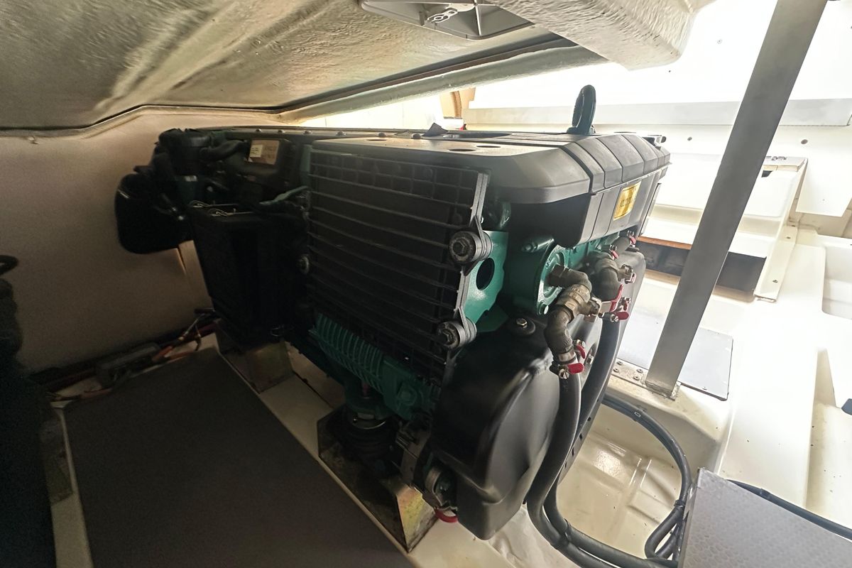 2013 Prestige 49 
