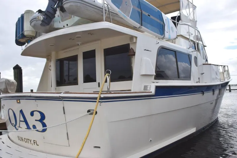 Qa3 Yacht Photos Pics Dockside - water level view