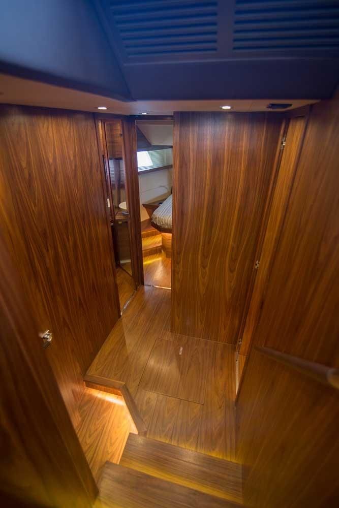 2019 Sundeck Yachts 58 
