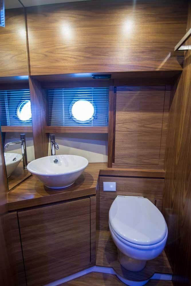 2019 Sundeck Yachts 58 