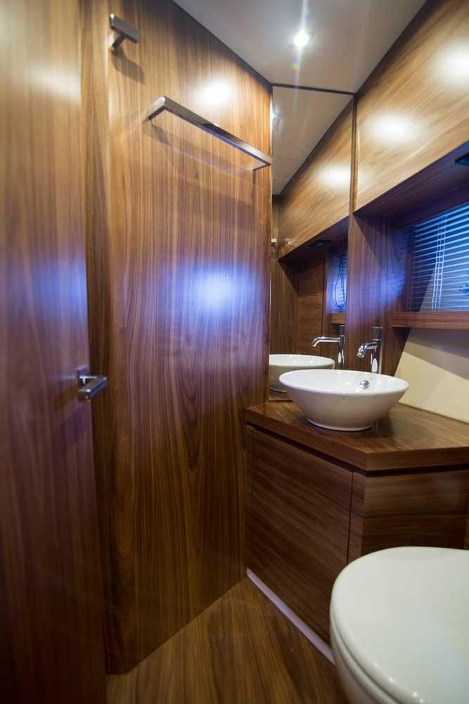 2019 Sundeck Yachts 58 